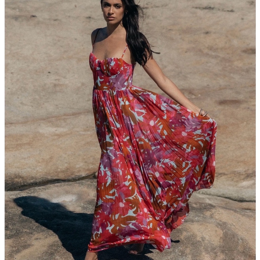 Petal and Pup Achanti print pleated Maxi Dress
